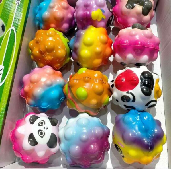 CAMOUFLAGE BOUNCY BALL WITH LIGHT XFR-15 EN7Â˘E3% (XFR-15) (12_OPAKOWANIE) (384_KARTON)